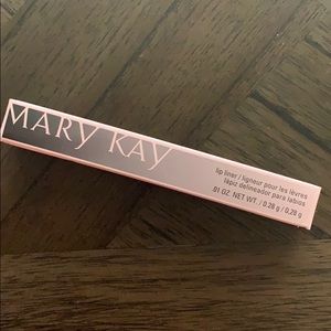 Mary Kay Lip Liner